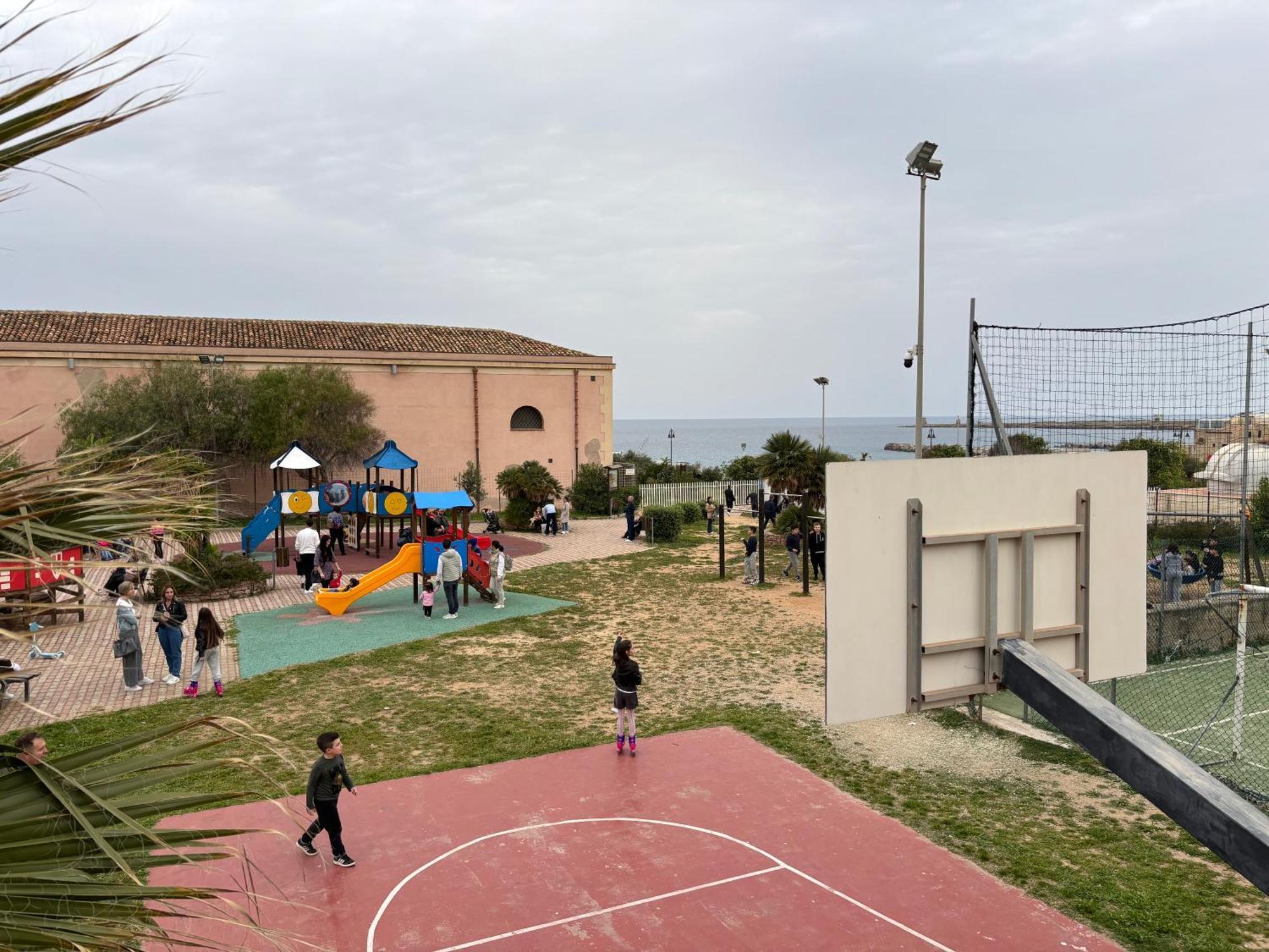 Matilde'S Holiday House Terrasini Luaran gambar